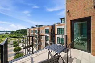 100 Garvies Point Rd, Glen Cove, NY 11542 - Photo 24
