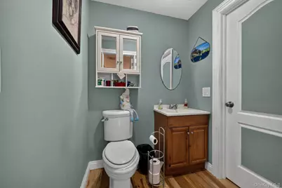 125 Keller Drive, Mastic, NY 11950 - Photo 20