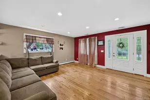 125 Keller Dr, Mastic, NY 11950 - Photo 10