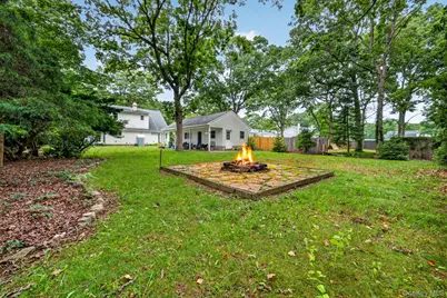 125 Keller Drive, Mastic, NY 11950 - Photo 28