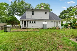 125 Keller Dr, Mastic, NY 11950 - Photo 34