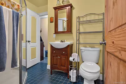 125 Keller Drive, Mastic, NY 11950 - Photo 32