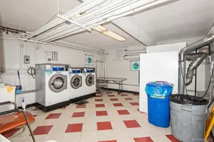 182-12 Horace Harding Expy, Fresh Meadows, NY 11365 - Photo 10