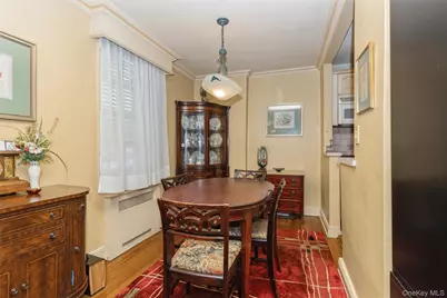182-12 Horace Harding Expressway #1K, Fresh Meadows, NY 11365 - Photo 4