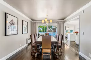 33 Birchwood Park Dr, Syosset, NY 11791 - Photo 12