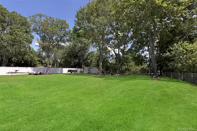 61 Yale Avenue, Oakdale, NY 11769 - Photo 28