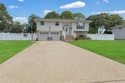 61 Yale Avenue, Oakdale, NY 11769 - Photo 30