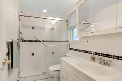61 Yale Avenue, Oakdale, NY 11769 - Photo 20