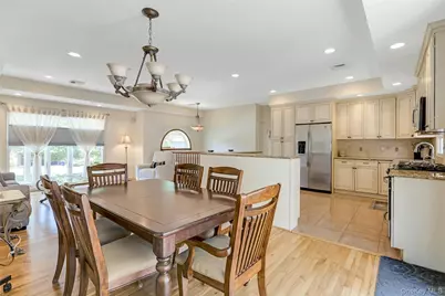 61 Yale Avenue, Oakdale, NY 11769 - Photo 10