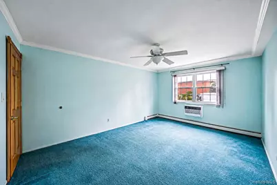 11 Springwood Drive, North Babylon, NY 11703 - Photo 8