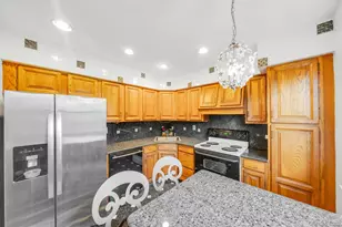 11 Springwood Dr, North Babylon, NY 11703 - Photo 6