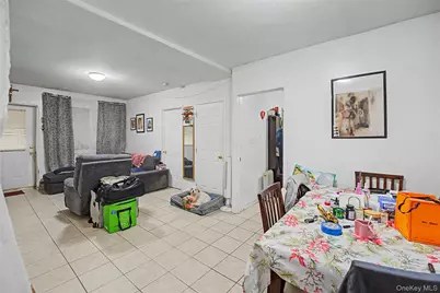86-06 58th Ave, Elmhurst, NY 11358 - Photo 4
