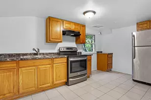 185 E 17th St, Huntington Station, NY 11746 - Photo 22