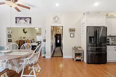36 Sayville Road, Sound Beach, NY 11789 - Photo 6