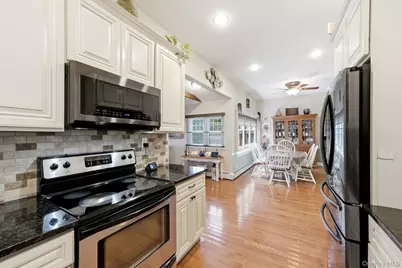 36 Sayville Road, Sound Beach, NY 11789 - Photo 10