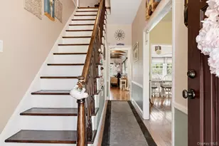 36 Sayville Rd, Sound Beach, NY 11789 - Photo 2