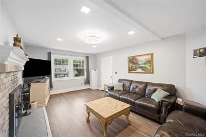 3123 Douglas Drive, Yorktown Heights, NY 10598 - Photo 12