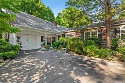 10 Rancher Place, Huntington, NY 11743 - Photo 1