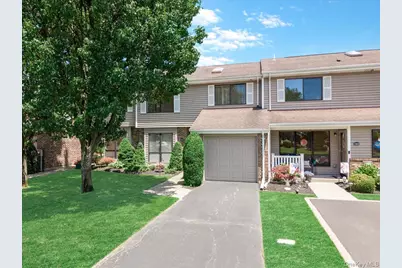 181 North Lane, Smithtown, NY 11787 - Photo 2