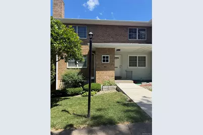 1840 Crompond Road #7D4, Peekskill, NY 10566 - Photo 1