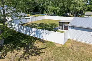 77 Masonic Ave, Holtsville, NY 11742 - Photo 22