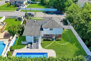 31 Leeds Ln, North Babylon, NY 11703 - Photo 30