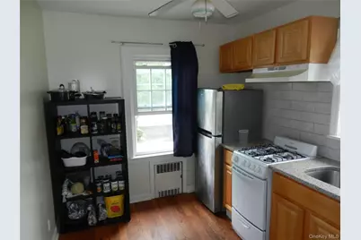 64 Avondale Street, Valley Stream, NY 11581 - Photo 6