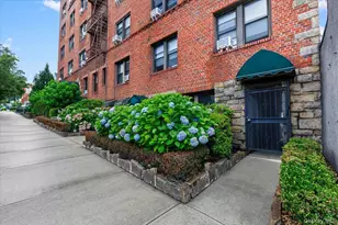 19 S Broadway, Tarrytown, NY 10591 - Photo 16
