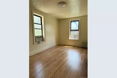 43-33 46 Street #D9, Sunnyside, NY 11104 - Photo 8