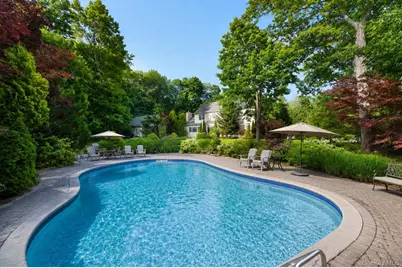 193 Pidgeon Hill Road, South Huntington, NY 11746 - Photo 36
