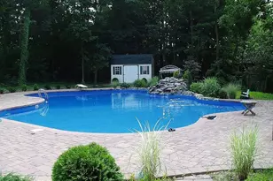 193 Pidgeon Hill Rd, South Huntington, NY 11746 - Photo 38