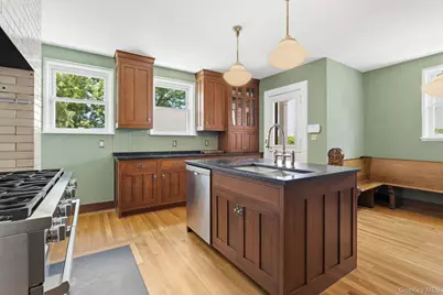 64 Prospect Street, White Plains, NY 10606 - Photo 16