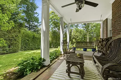 64 Prospect Street, White Plains, NY 10606 - Photo 32