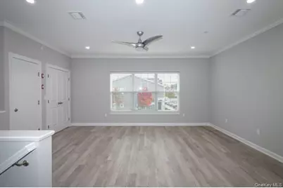 500 Sutton Court #178, Deer Park, NY 11729 - Photo 6