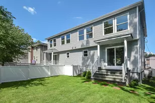 59A Hickory Rd, Port Washington, NY 11050 - Photo 14