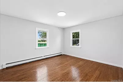 725 Peconic Lane, Peconic, NY 11958 - Photo 14