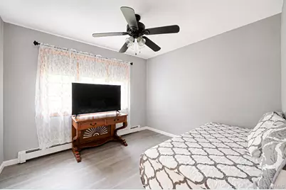 22 Puritan Avenue, Mount Sinai, NY 11766 - Photo 18