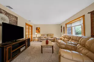 22 Puritan Ave, Mount Sinai, NY 11766 - Photo 12