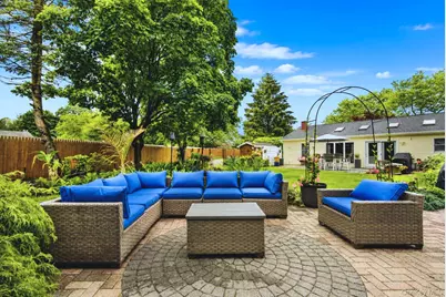 22 Puritan Avenue, Mount Sinai, NY 11766 - Photo 28