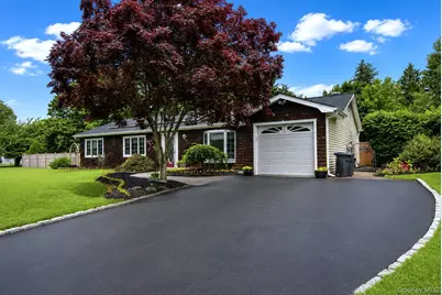 22 Puritan Avenue, Mount Sinai, NY 11766 - Photo 2