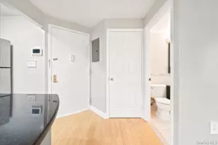 83-75 117th St, Kew Gardens, NY 11415 - Photo 4