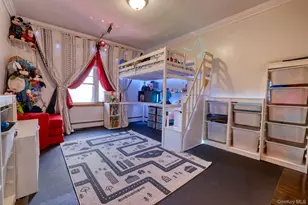 18-55 21st Dr, Astoria, NY 11105 - Photo 24