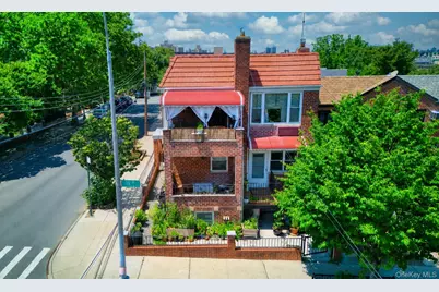 1855 21st Drive, Astoria, NY 11105 - Photo 4