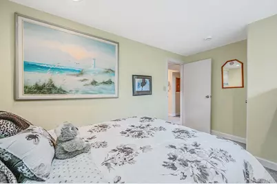 90 Rhode Island Avenue, Bay Shore, NY 11706 - Photo 20