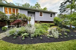 94 Hess Rd, Valley Cottage, NY 10989 - Photo 2