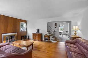 637 Stratford Rd, Baldwin, NY 11510 - Photo 6