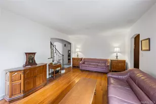 637 Stratford Rd, Baldwin, NY 11510 - Photo 8
