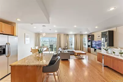12206 Powells Cove Boulevard #132, College Point, NY 11356 - Photo 20