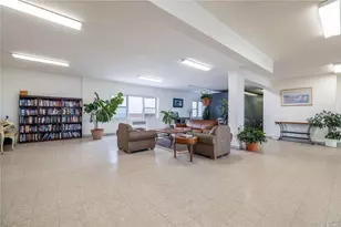370 W Broadway, Long Beach, NY 11561 - Photo 16