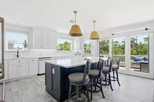 35 Redfield Rd, Island Park, NY 11558 - Photo 2